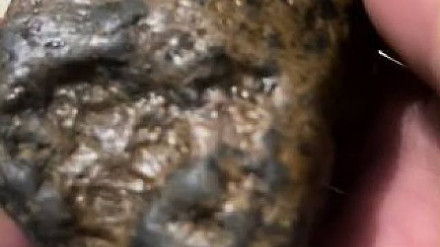 以石会友广交天下朋友 不弄虚作假