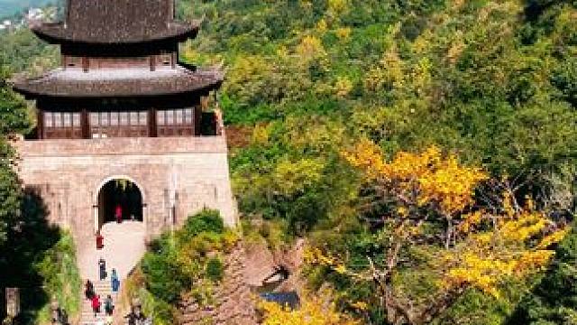 冬日暖阳下的天下第一雄关——剑门关行走蜀道梦回三国