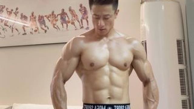 侧平举技巧解析