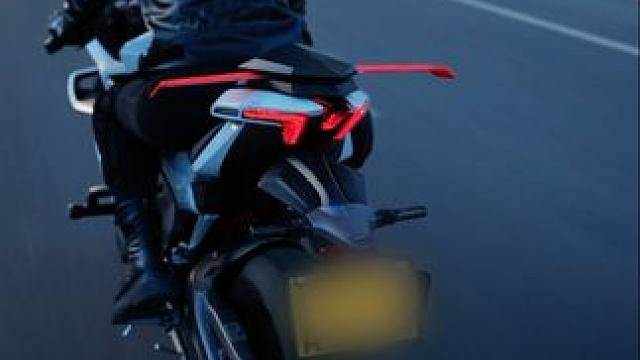 太帅了太帅了太帅了