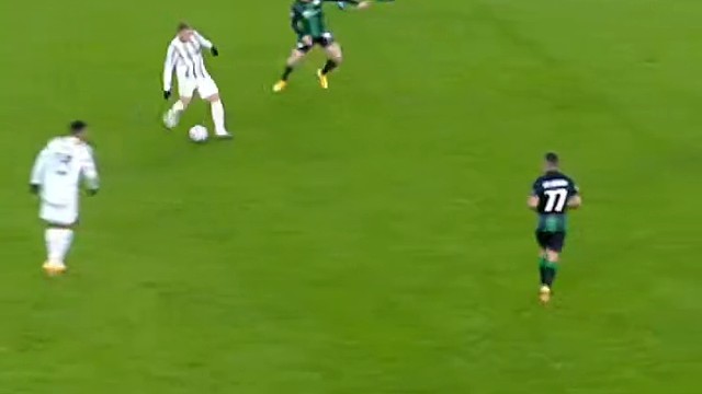 尤文铁杆的每一声助威，C罗都听得见！这份来自都灵的掌声，他永远珍藏在心底！