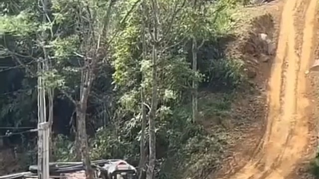 其实一点都不陡，开始的镜头你怎么拍的[捂脸]