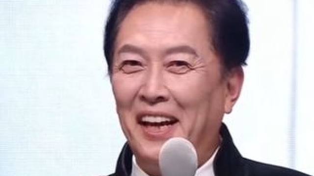 “世界是你们的，也是我们的，但归根结底是你们的。” 出席短剧盛典，寄语年轻创作者。这才是文艺