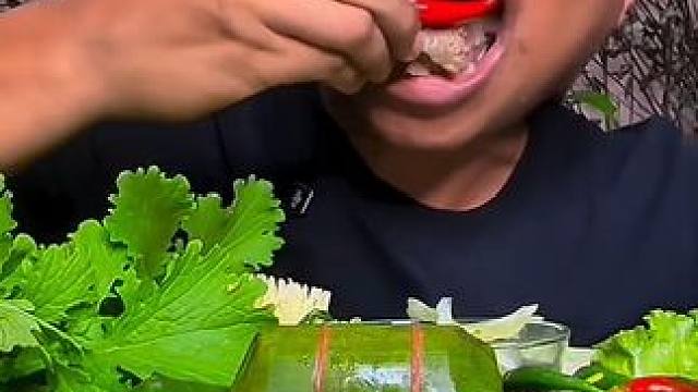 朝天椒️配上泰式酸猪肉