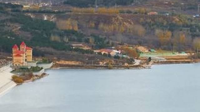 见山，见水，见佛祖，见自己