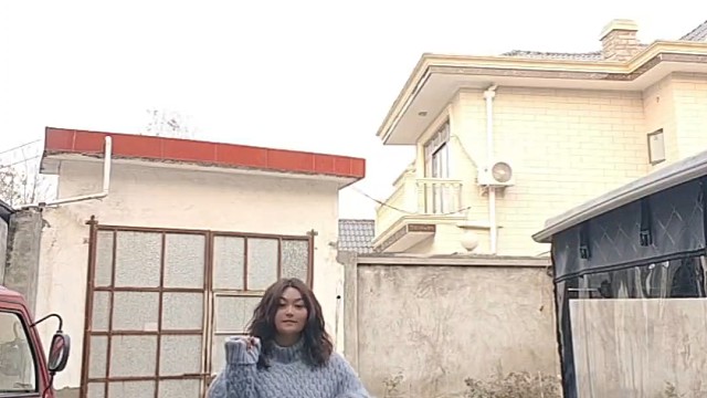 今天天气这么好，给大家跳个老年迪斯科吧