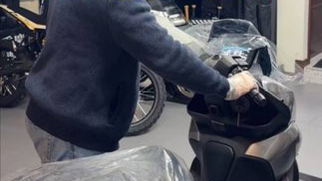 本田NWT150新车就打不着火 换了好几个人都打不着，所有第一次借我这个车的兄弟都摸不着头脑，都打电