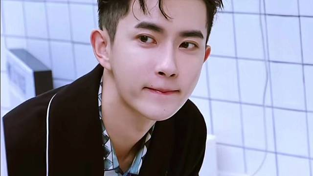 一起看帅哥吧 于朦胧