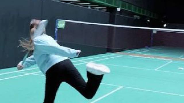 今天来点干货 #YONEX #YONEX疾光10s #新手羽毛球拍推荐