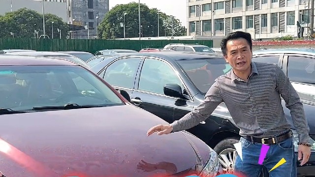 我是中国广州汽车批发商，我可以给你批发价，联系我#中国汽车#汽车批发#出口#丰田#卡罗拉锐放