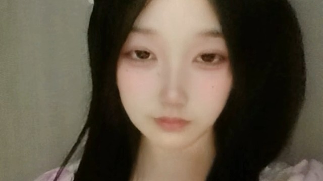 我发现我真不是当坏女人这块料，问我怎么刻意撞坏，都会透露出一股可爱呆萌无辜水灵大方俏丽感，我一直都是