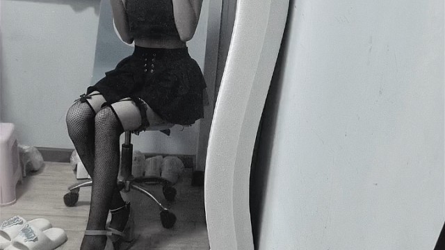 幸好你给我的失望够多了，我的离开也值得。