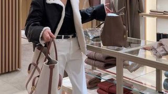 如果我喜欢 就要立刻拥有
#今天穿什么