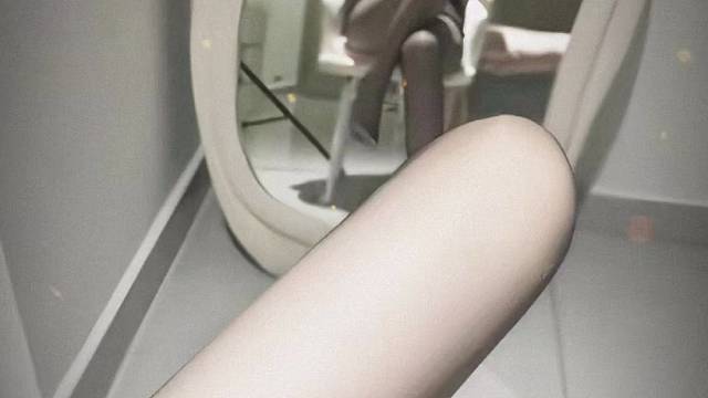 我脾气大，你愿意低头就低头，不愿意低头就跪下～