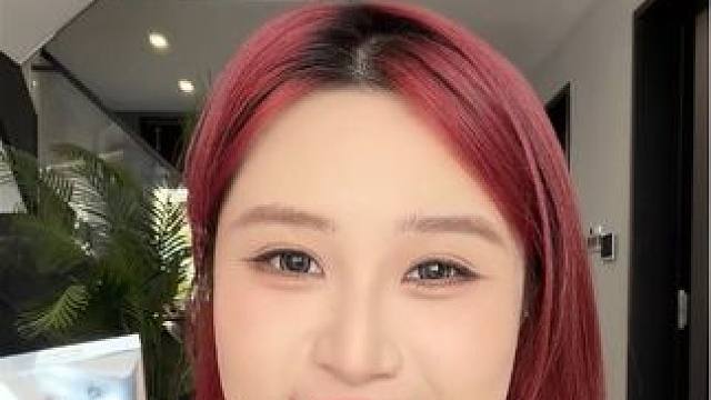 八倍去黄的变色牙膏，实力真这么牛？我还真就不信了 和我一起看看  到底有多好用！ #俊小白 #俊小白