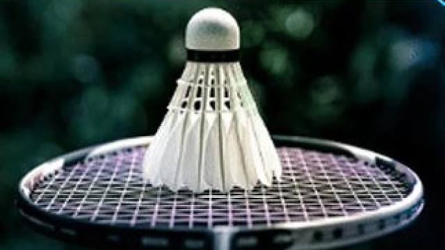 羽毛球握拍不是一成不变的，学会不同时机的握拍，技术飙升不止一倍#羽毛球 #握拍 #羽毛球知识 #羽毛