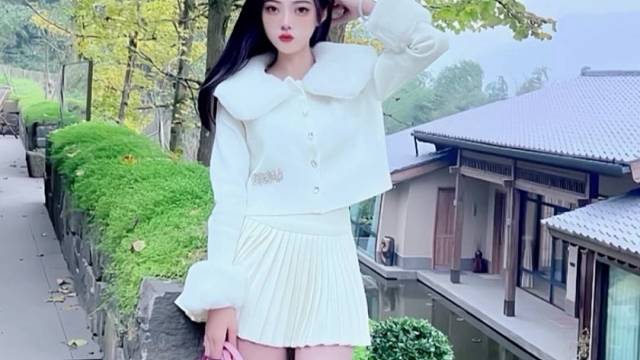 活在别人的眼光里 是对自己的不尊重