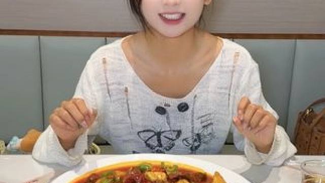 499任选三件！这次真的卖爆了！#甜甜三分甜 #HEA #比会吃更惠吃 #心动榜餐厅 #抖音生活火锅