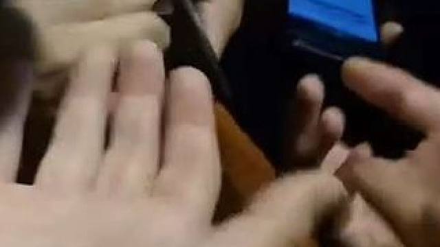 集合发烟！！！
#小小小酷哥 #组织1995 #名场面 #快来围观