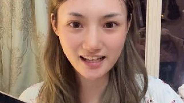 第一次听侯明昊唱歌，直接给我变成歌迷了！！！#侯明昊 #爱错 #2025尖叫之夜 #直拍