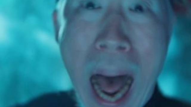 女人即将被活埋，结果被路过的黄大仙看中了，随后替她杀死了所有人#鲁班异闻录开播   #鲁班异闻录机关