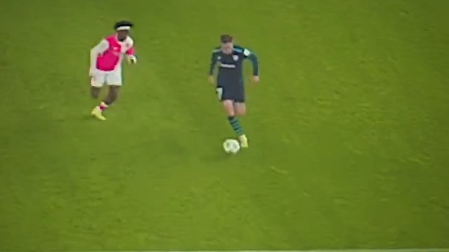 防住了四面八方的威胁球 却防不住其他的