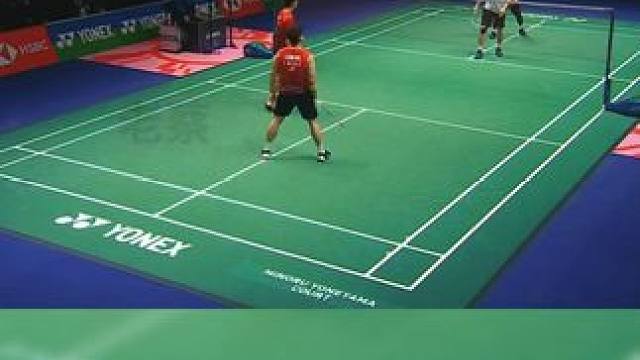 梁王组合 今日话题：你打的弹网球多吗？
#梁王组合 #梁伟铿 #王昶 #男双 #羽毛球