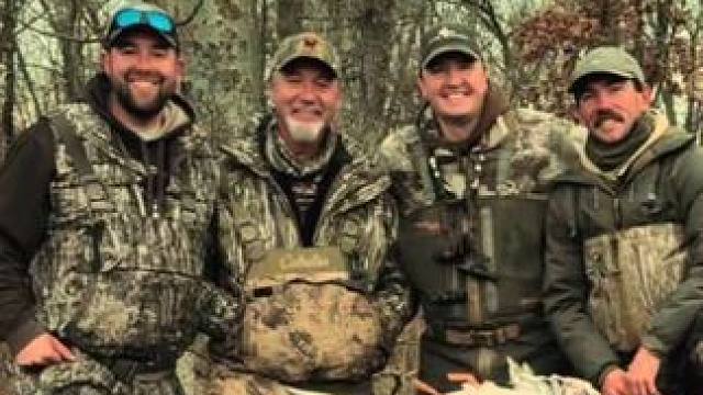 捕捉绿头鸭 #抖音看世界 #神奇动物在抖音 #国外合法拍摄 #奇妙的动物 #野生动物零距离