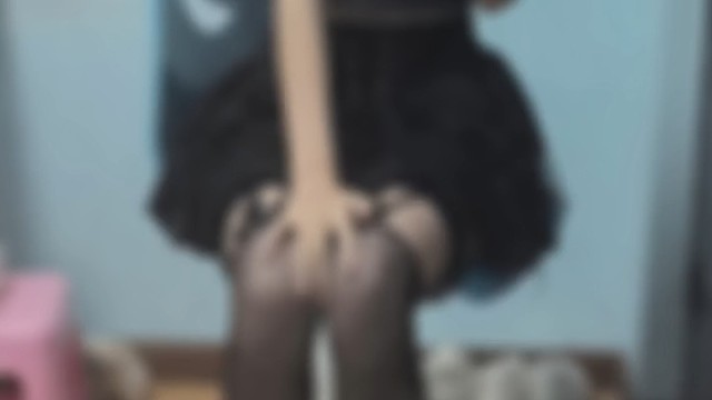 没有安全感的人很爱音乐，怕黑，却喜欢晚睡。