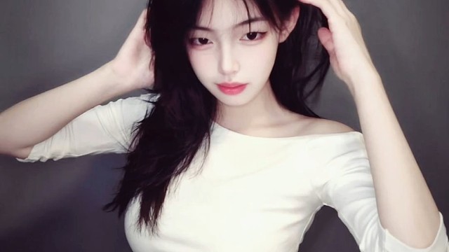 别的女人有我这么能作能犟吗