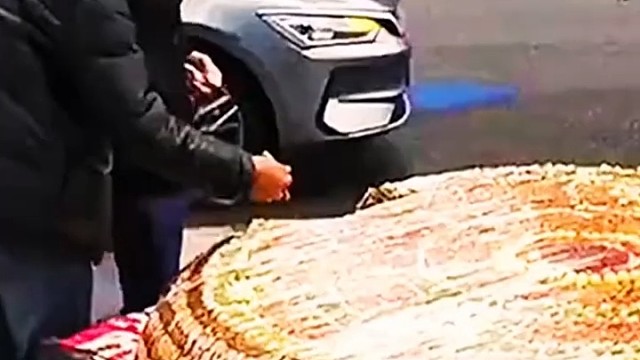 珍爱生命、远离切糕[捂脸]