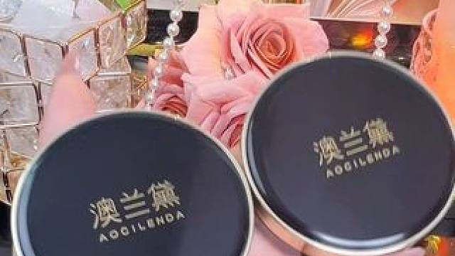用了两年的气垫真的忍不住要分享给你们，自从用了这款气垫，我家的素颜霜，粉底液，面霜，遮瑕膏都闲置了，