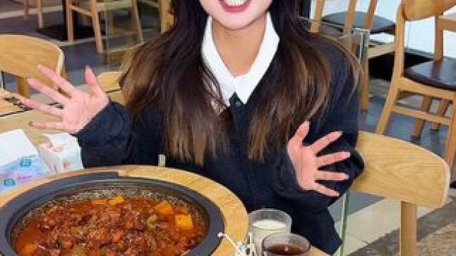 卖爆了！39.9的石锅鸡公煲赶紧囤！#花宝街 #甜甜三分甜 #石锅鸡公煲