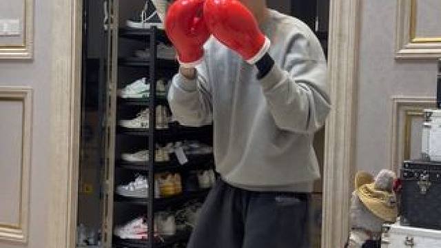 小小烟赛前热身 #小小烟 #三角洲行动