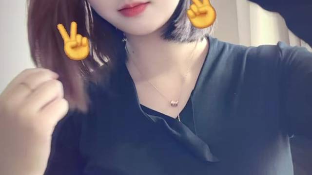 我的心空荡荡 但不代表你本该住在里面