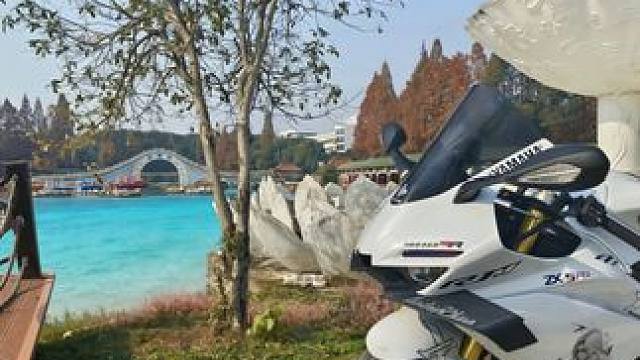 打卡鄂州“洱海”#张雪机车#张雪500rr #墙绘艺术 #打卡