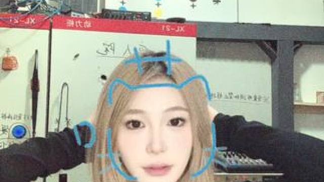 初雪❄️和大家一起#密室逃脱 #NPC