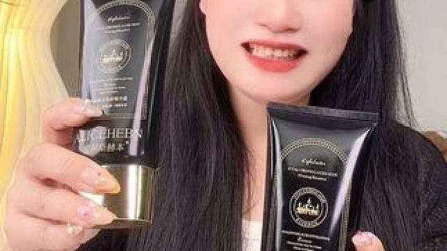 姐妹们，皮肤要定期清洁，毛孔不堵了，
护肤品才能更好的吸收#去角质 #去角质啫喱#护肤