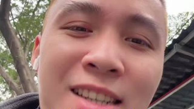 我看到真系忍不住……哈哈哈哈哈哈#原创视频 #大头段子 #新国标电动车 #粤语