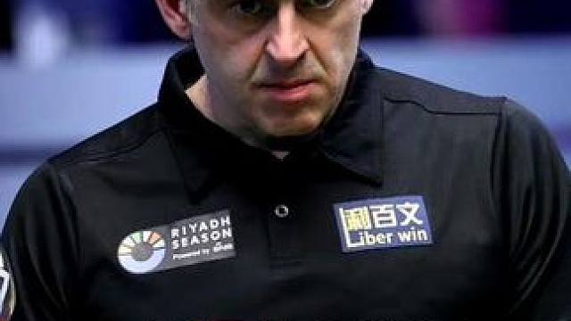 最新比赛，蓝裕豪简单红球失误，穆迪抓住机会，超准咖啡球精彩绝杀！#斯诺克 #台球 #斯诺克单局限时赛