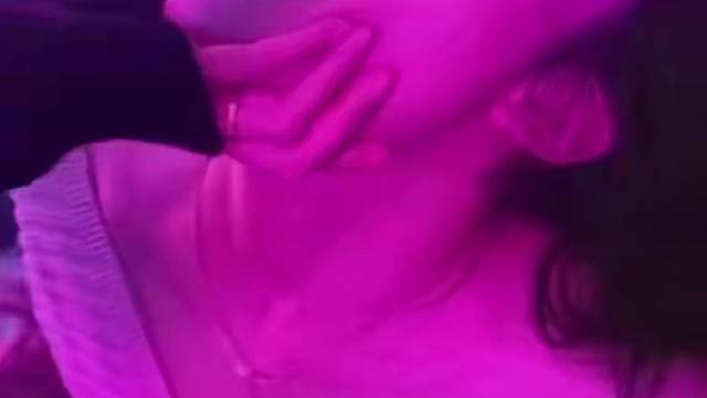 为少女立心，为少妇立命。为人妻继绝学