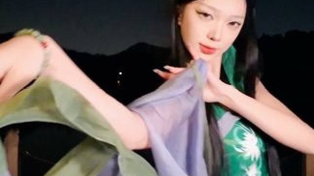 “姐姐总说 人间有情” #变装 #转场 #青蛇