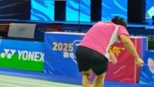 现场｜蔡赟/李龙大vs王懿律/欧烜屹 2025尤尼克斯杯羽毛球精英邀请赛，蔡赟/李龙大vs王懿律/欧