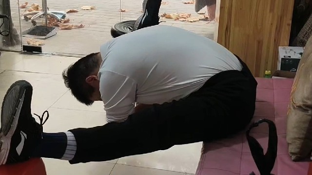 武汉黄老头健身运动马步桩