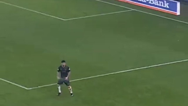 这一脚可以吹几年了