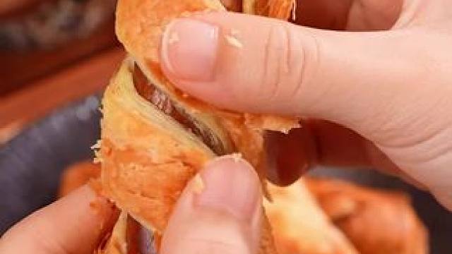 巨香，烤肠这样做！ 锋味派双12破价专场，比平时都要划算！但数量有限！赶紧预约别错过！