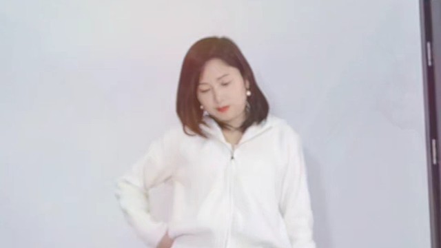 变的不变的都在变，什么都在变，不必感慨从前…