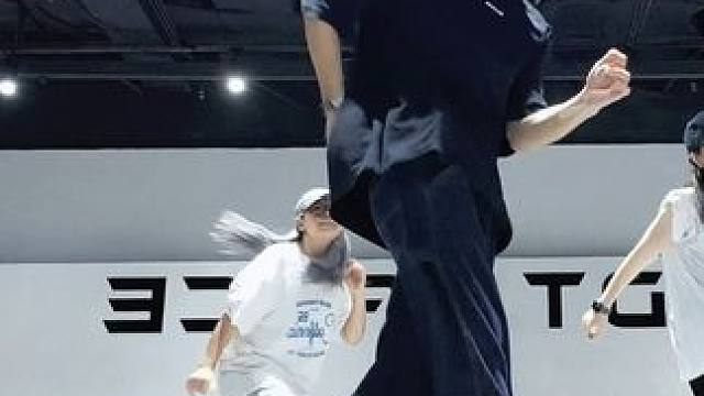 好像只有跳舞的时候是最享受的～
#hiphop #hiphip基础 #日式hiphop #oldsc