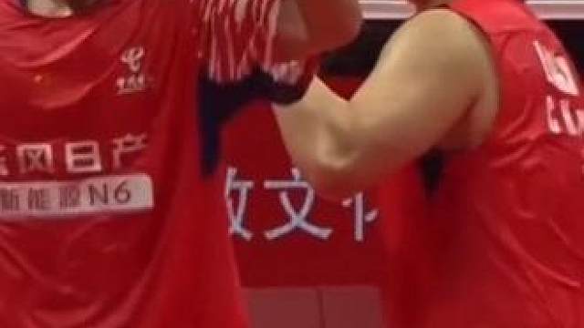 太绝了今天 明天继续 梁王组合敞亮