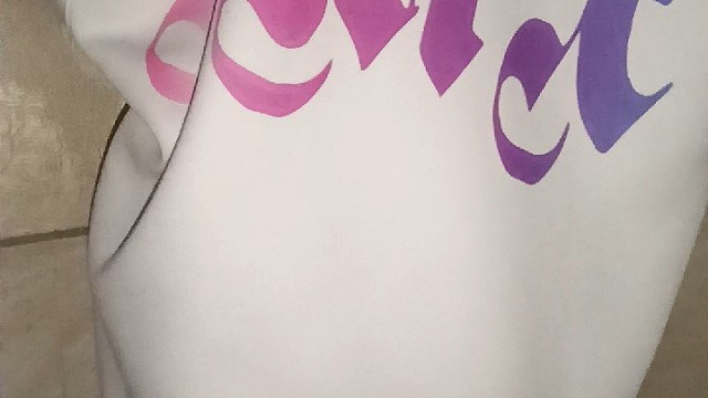 挠小周胳膊窝痒痒